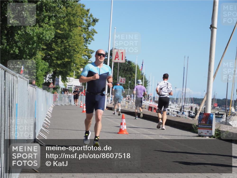 17.08.2025 - KN Förde Triathlon 2025 KatJ http://msf.ph/oto/8607518 17.08.2025 12:00:27 Laufen 273, 331 meine-sportfotos.de