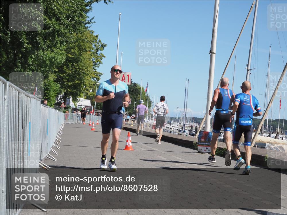 17.08.2025 - KN Förde Triathlon 2025 KatJ http://msf.ph/oto/8607528 17.08.2025 12:00:28 Laufen 331 meine-sportfotos.de