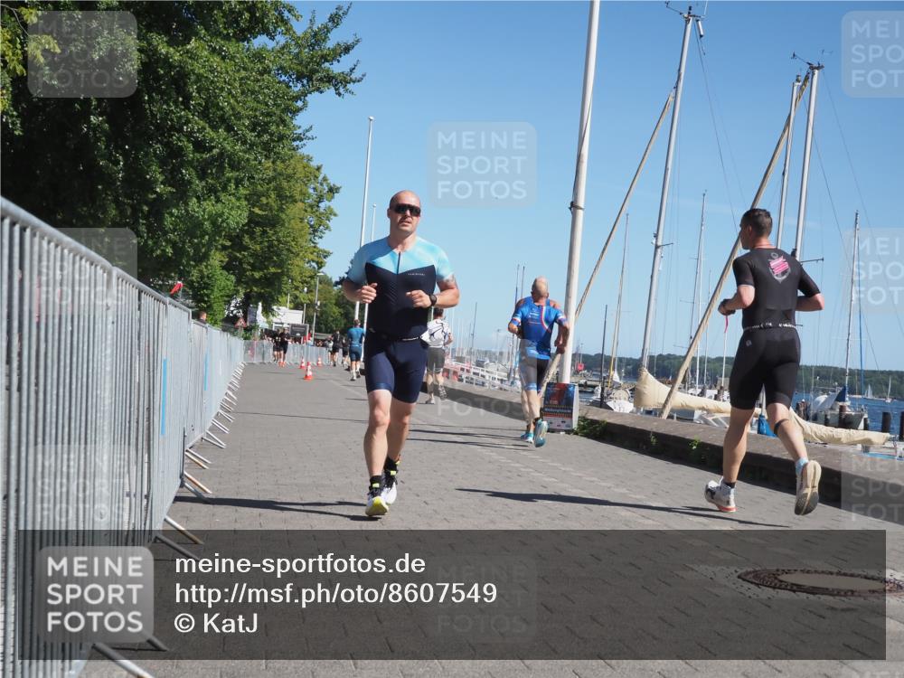 17.08.2025 - KN Förde Triathlon 2025 KatJ http://msf.ph/oto/8607549 17.08.2025 12:00:29 Laufen 331 meine-sportfotos.de