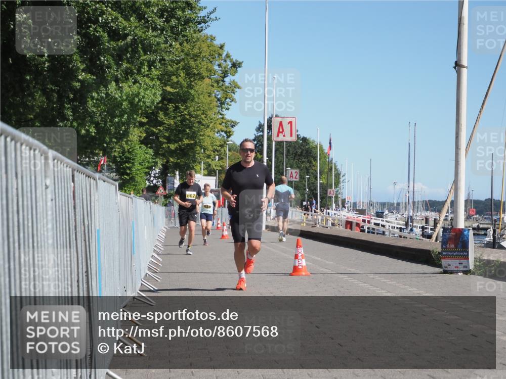 17.08.2025 - KN Förde Triathlon 2025 KatJ http://msf.ph/oto/8607568 17.08.2025 12:00:45 Laufen 281, 638 meine-sportfotos.de
