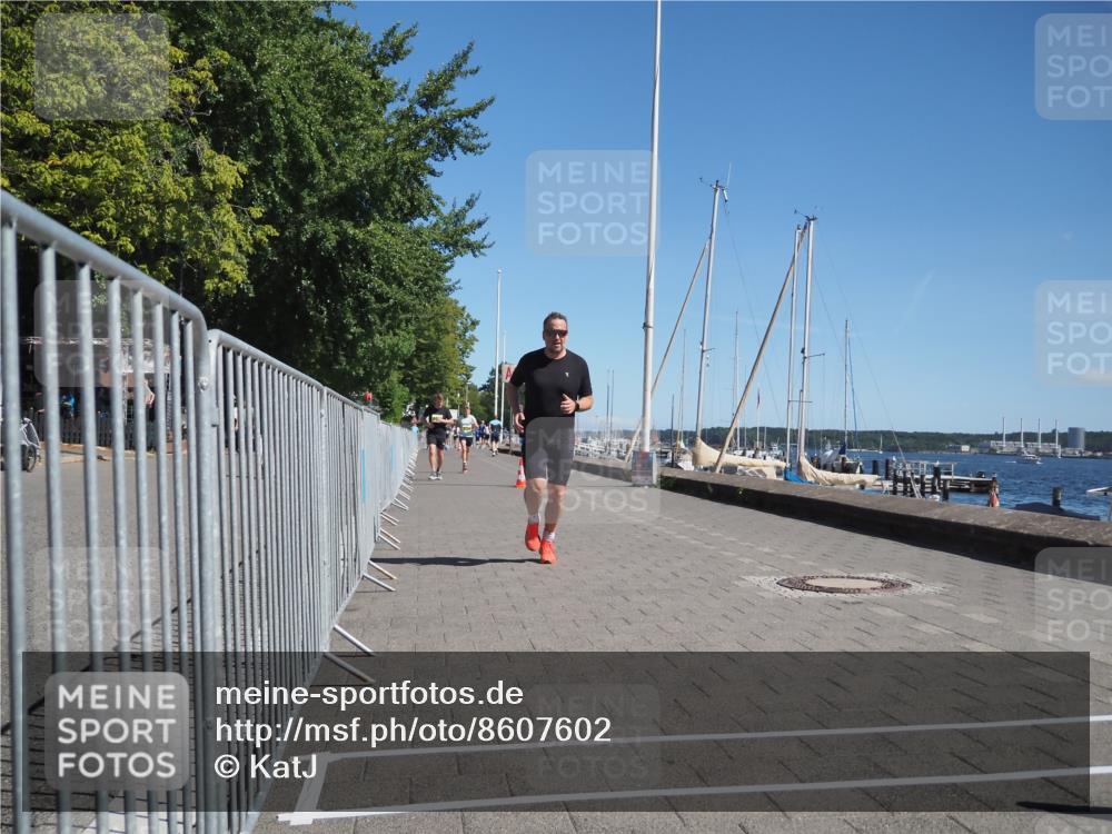 17.08.2025 - KN Förde Triathlon 2025 KatJ http://msf.ph/oto/8607602 17.08.2025 12:00:48 Laufen 281, 602, 638 meine-sportfotos.de