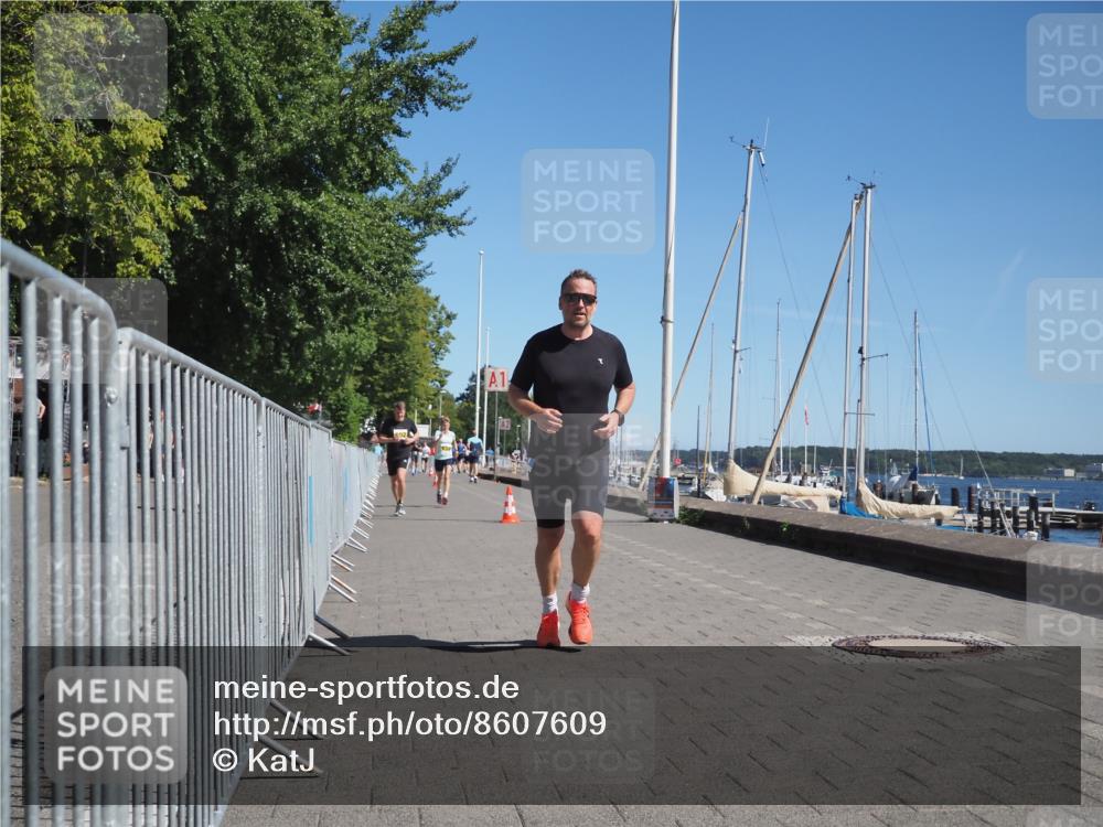 17.08.2025 - KN Förde Triathlon 2025 KatJ http://msf.ph/oto/8607609 17.08.2025 12:00:48 Laufen 281, 602, 638 meine-sportfotos.de