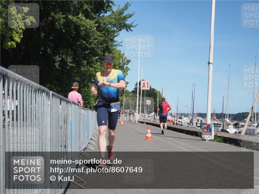 17.08.2025 - KN Förde Triathlon 2025 KatJ http://msf.ph/oto/8607649 17.08.2025 13:53:45 Laufen 396 meine-sportfotos.de