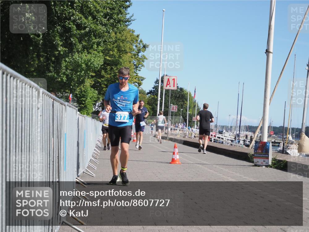 17.08.2025 - KN Förde Triathlon 2025 KatJ http://msf.ph/oto/8607727 17.08.2025 12:01:07 Laufen 284, 300, 324, 377, 632 meine-sportfotos.de