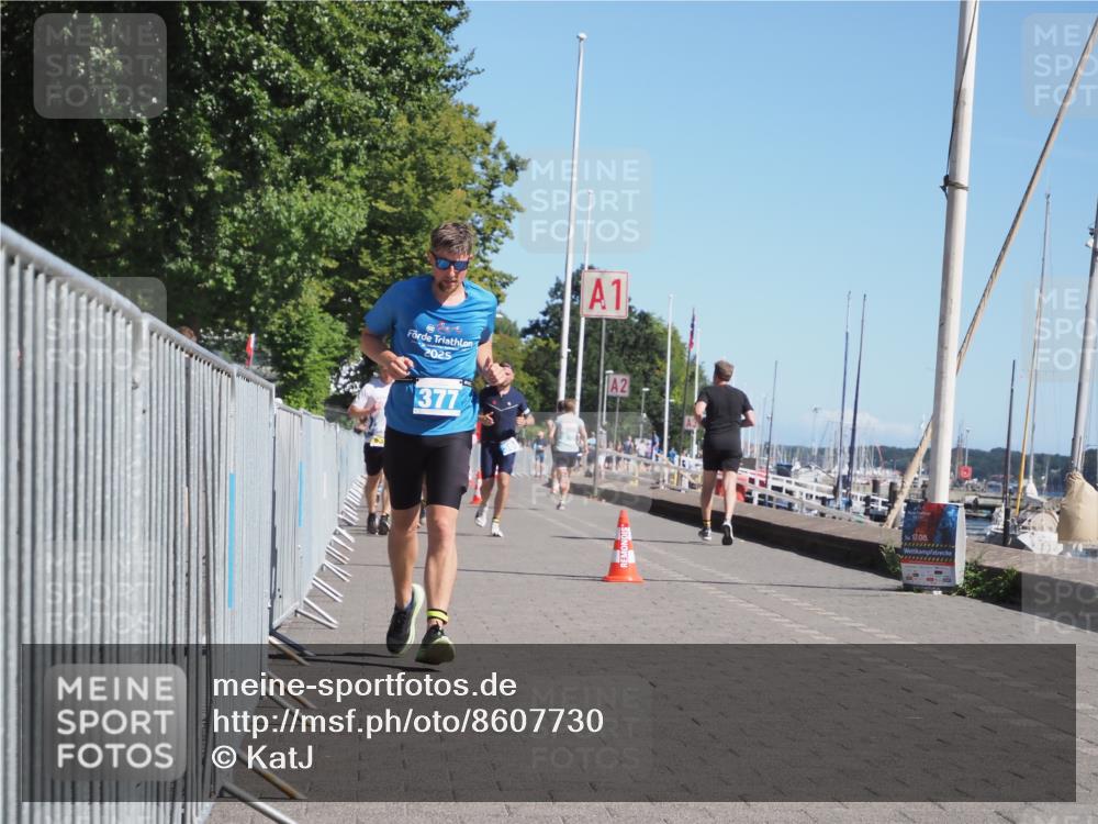 17.08.2025 - KN Förde Triathlon 2025 KatJ http://msf.ph/oto/8607730 17.08.2025 12:01:07 Laufen 284, 300, 324, 377, 632 meine-sportfotos.de