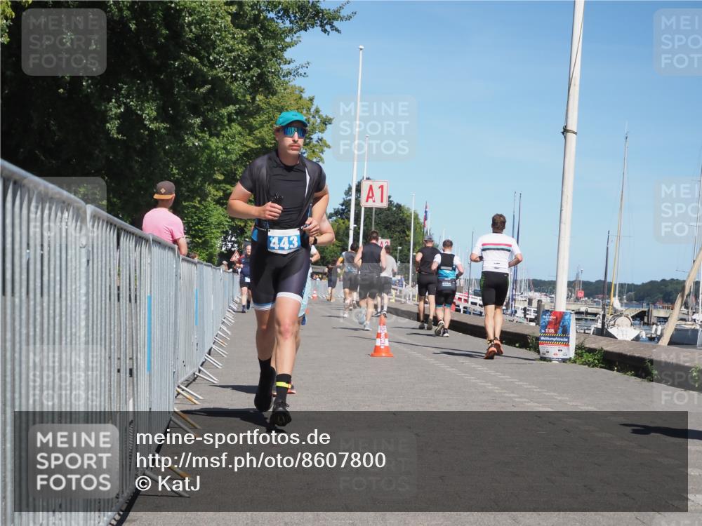 17.08.2025 - KN Förde Triathlon 2025 KatJ http://msf.ph/oto/8607800 17.08.2025 13:54:30 Laufen 435, 443, 490 meine-sportfotos.de