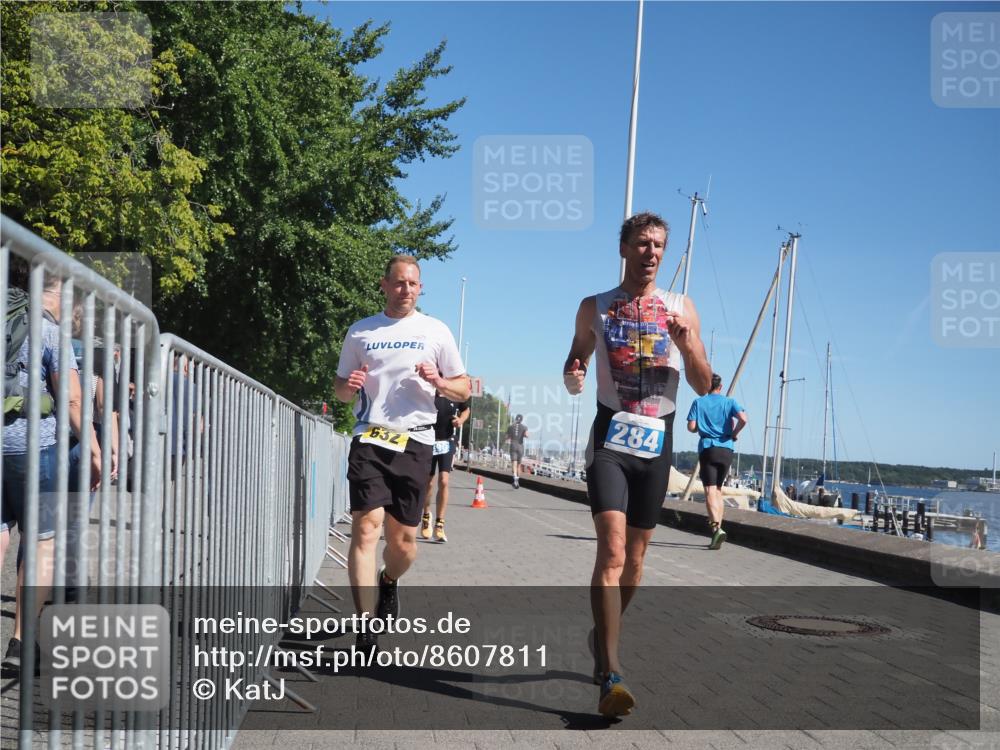 17.08.2025 - KN Förde Triathlon 2025 KatJ http://msf.ph/oto/8607811 17.08.2025 12:01:15 Laufen 284, 300, 318, 390, 632 meine-sportfotos.de