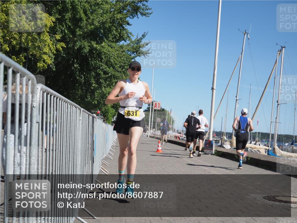 17.08.2025 - KN Förde Triathlon 2025 KatJ http://msf.ph/oto/8607887 17.08.2025 12:01:25 Laufen 369, 631 meine-sportfotos.de