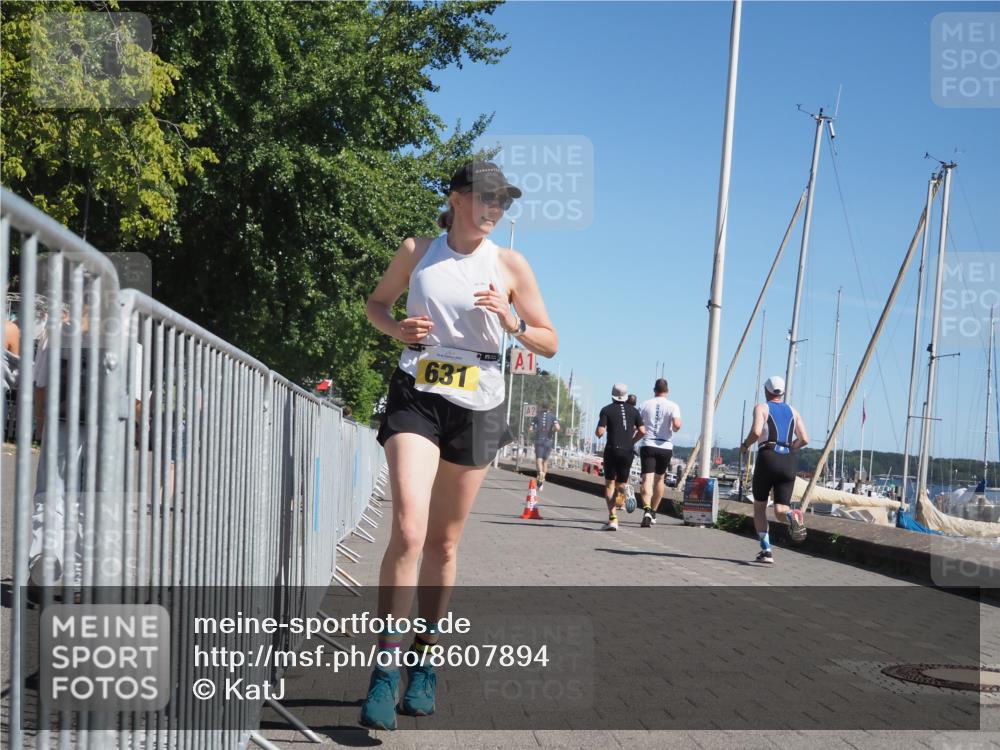 17.08.2025 - KN Förde Triathlon 2025 KatJ http://msf.ph/oto/8607894 17.08.2025 12:01:25 Laufen 369, 631 meine-sportfotos.de