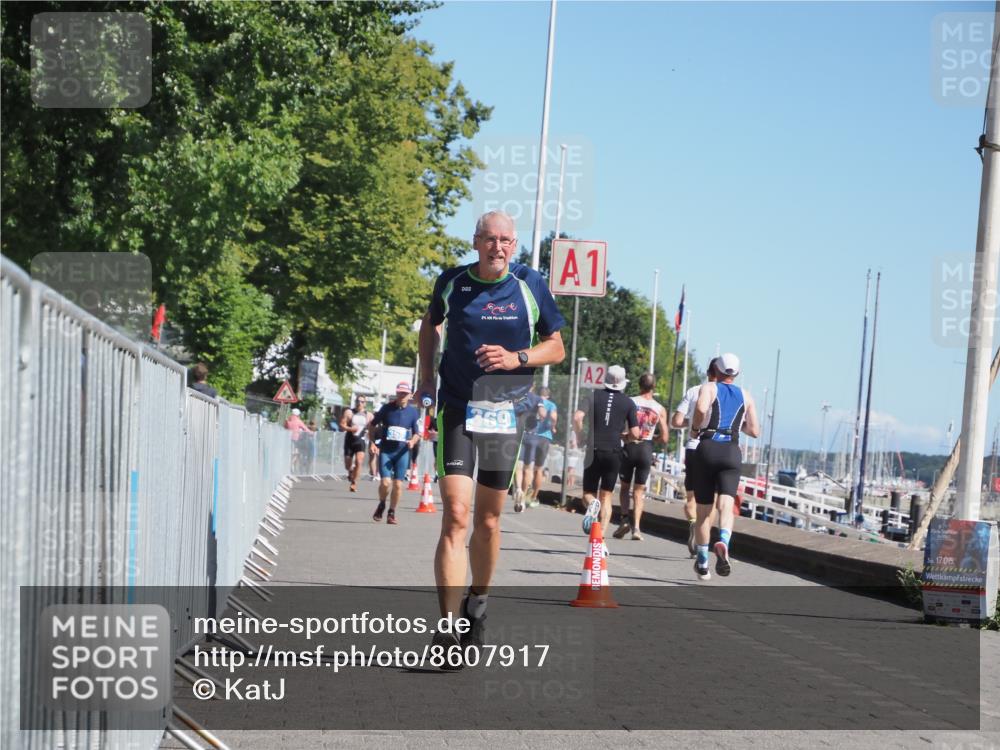 17.08.2025 - KN Förde Triathlon 2025 KatJ http://msf.ph/oto/8607917 17.08.2025 12:01:29 Laufen 369 meine-sportfotos.de