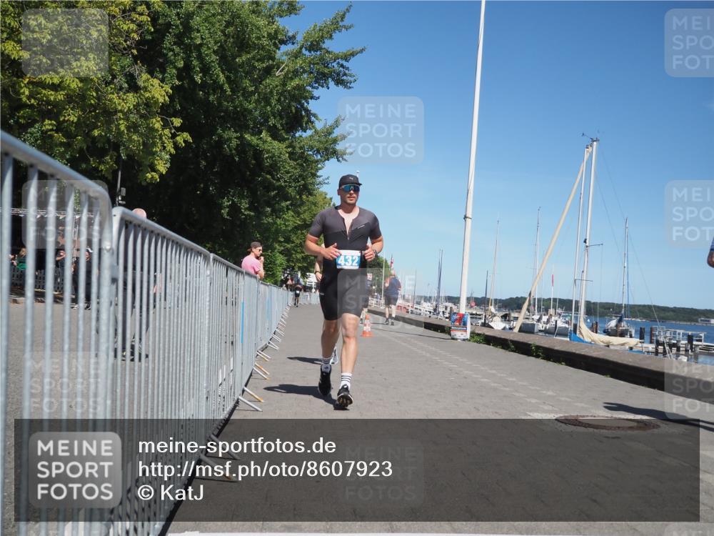 17.08.2025 - KN Förde Triathlon 2025 KatJ http://msf.ph/oto/8607923 17.08.2025 13:54:56 Laufen 432, 462, 480, 495 meine-sportfotos.de