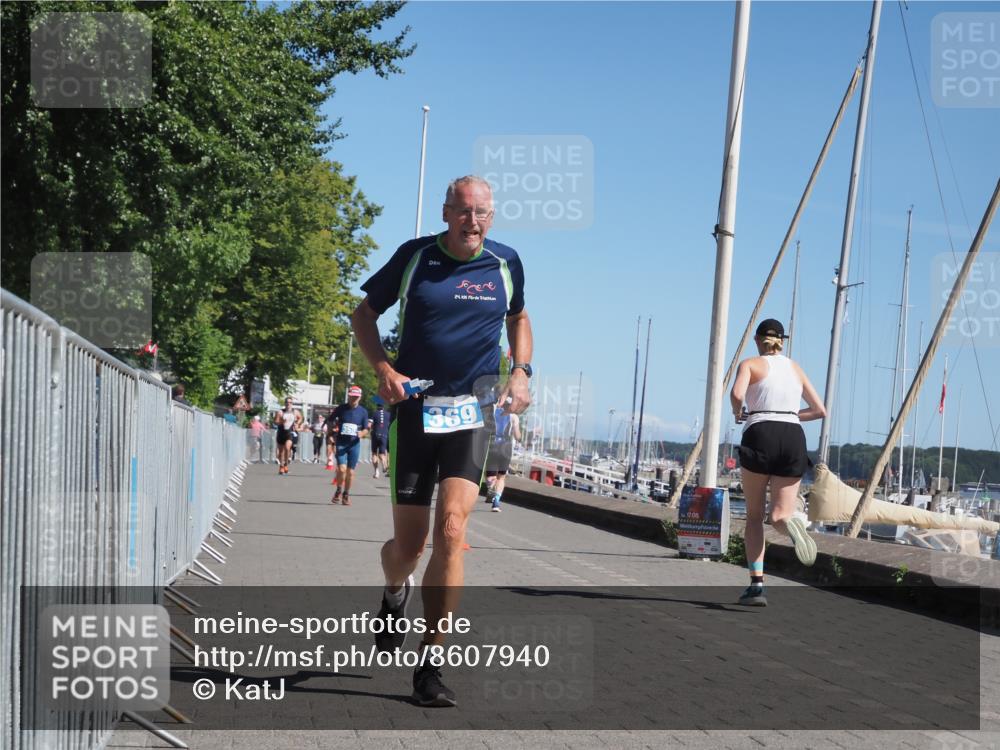 17.08.2025 - KN Förde Triathlon 2025 KatJ http://msf.ph/oto/8607940 17.08.2025 12:01:31 Laufen 359, 369 meine-sportfotos.de