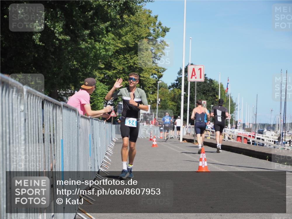 17.08.2025 - KN Förde Triathlon 2025 KatJ http://msf.ph/oto/8607953 17.08.2025 13:55:10 Laufen 524 meine-sportfotos.de
