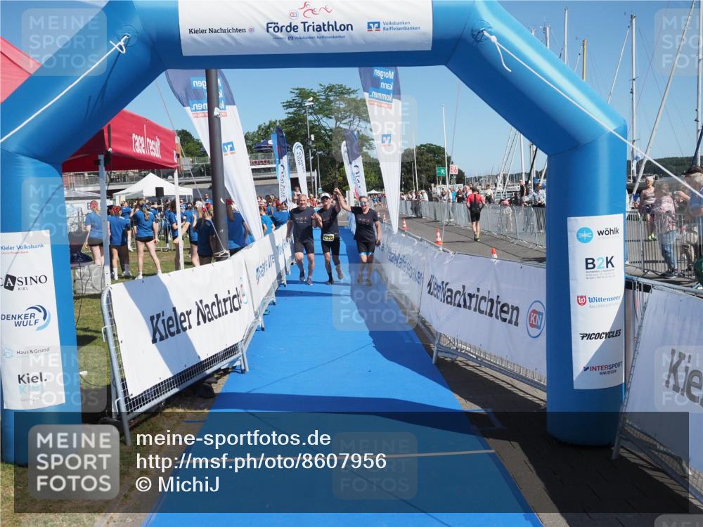 17.08.2025 - KN Förde Triathlon 2025 MichiJ http://msf.ph/oto/8607956 17.08.2025 12:26:17 Laufen 628 meine-sportfotos.de