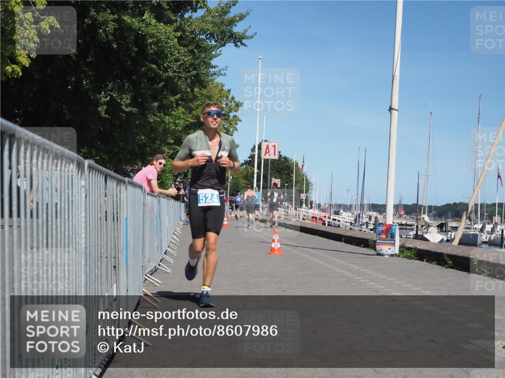 17.08.2025 - KN Förde Triathlon 2025 KatJ http://msf.ph/oto/8607986 17.08.2025 13:55:13 Laufen 524 meine-sportfotos.de