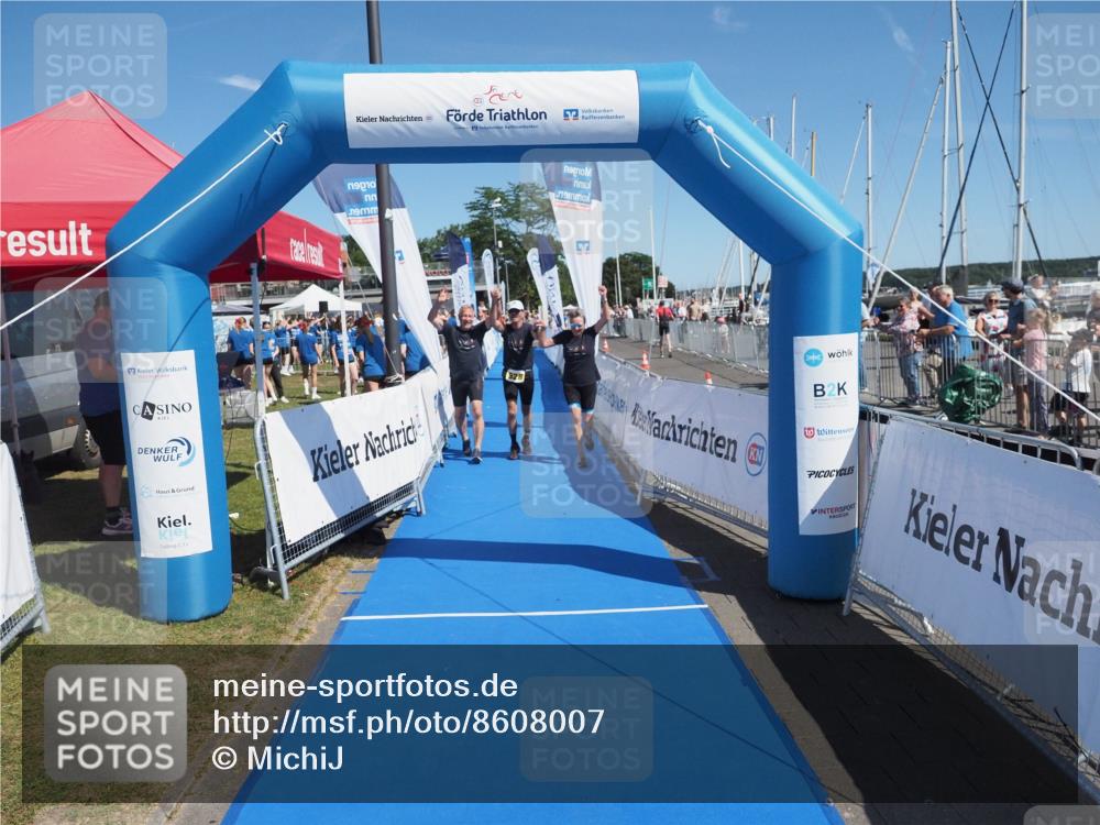 17.08.2025 - KN Förde Triathlon 2025 MichiJ http://msf.ph/oto/8608007 17.08.2025 12:26:19 Laufen 628 meine-sportfotos.de