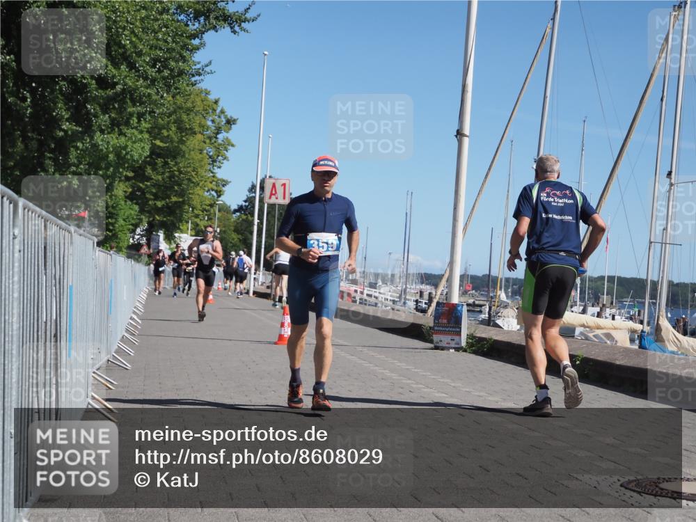 17.08.2025 - KN Förde Triathlon 2025 KatJ http://msf.ph/oto/8608029 17.08.2025 12:01:39 Laufen 343, 359 meine-sportfotos.de