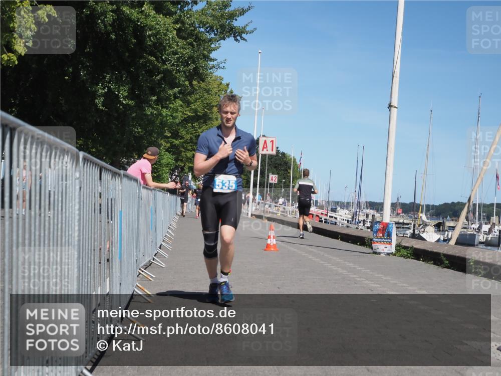 17.08.2025 - KN Förde Triathlon 2025 KatJ http://msf.ph/oto/8608041 17.08.2025 13:55:27 Laufen 535 meine-sportfotos.de
