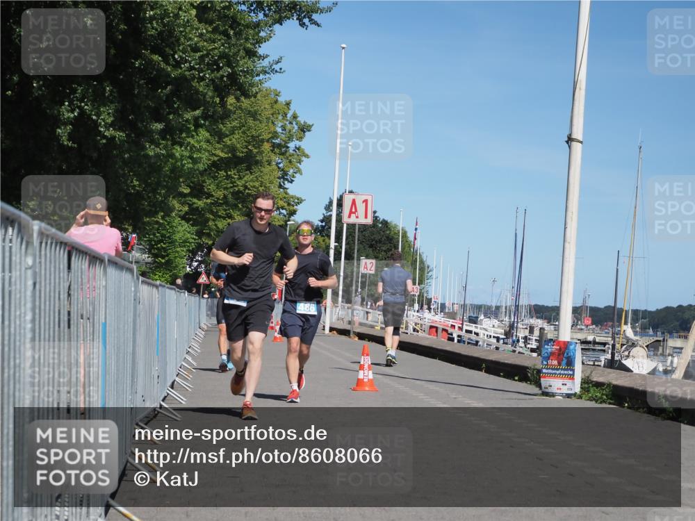 17.08.2025 - KN Förde Triathlon 2025 KatJ http://msf.ph/oto/8608066 17.08.2025 13:55:40 Laufen 448, 486, 505 meine-sportfotos.de