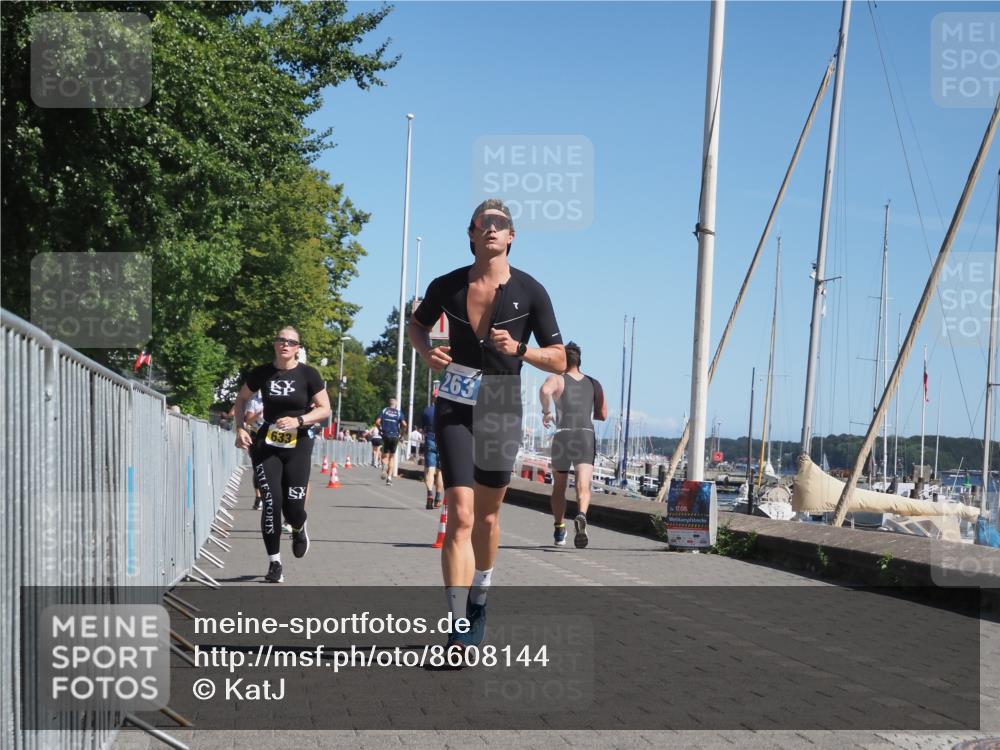 17.08.2025 - KN Förde Triathlon 2025 KatJ http://msf.ph/oto/8608144 17.08.2025 12:01:53 Laufen 263, 294, 633 meine-sportfotos.de