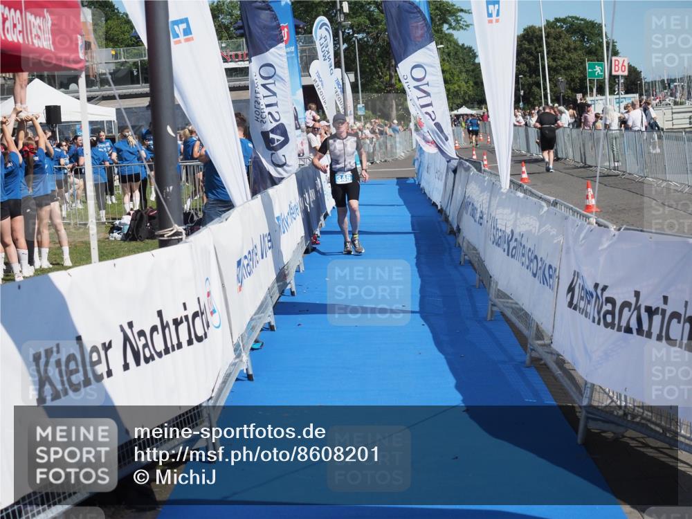 17.08.2025 - KN Förde Triathlon 2025 MichiJ http://msf.ph/oto/8608201 17.08.2025 12:26:52 Laufen 345 meine-sportfotos.de
