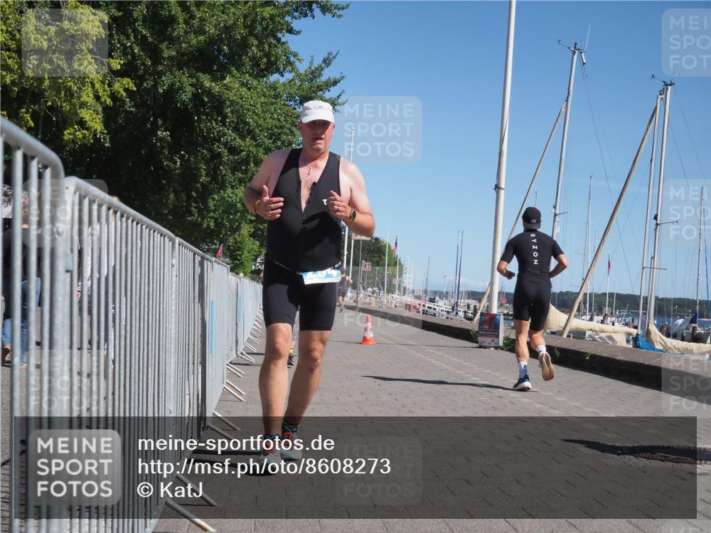 17.08.2025 - KN Förde Triathlon 2025 KatJ http://msf.ph/oto/8608273 17.08.2025 12:02:00 Laufen 294, 379, 611 meine-sportfotos.de