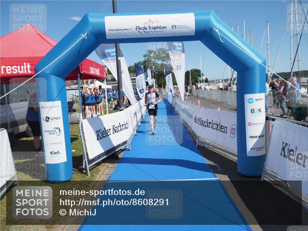 17.08.2025 - KN Förde Triathlon 2025 MichiJ http://msf.ph/oto/8608291 17.08.2025 12:26:55 Laufen 345 meine-sportfotos.de
