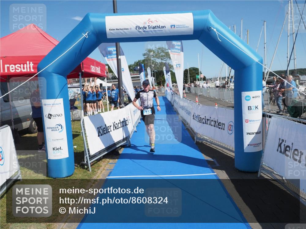 17.08.2025 - KN Förde Triathlon 2025 MichiJ http://msf.ph/oto/8608324 17.08.2025 12:26:56 Laufen 345 meine-sportfotos.de