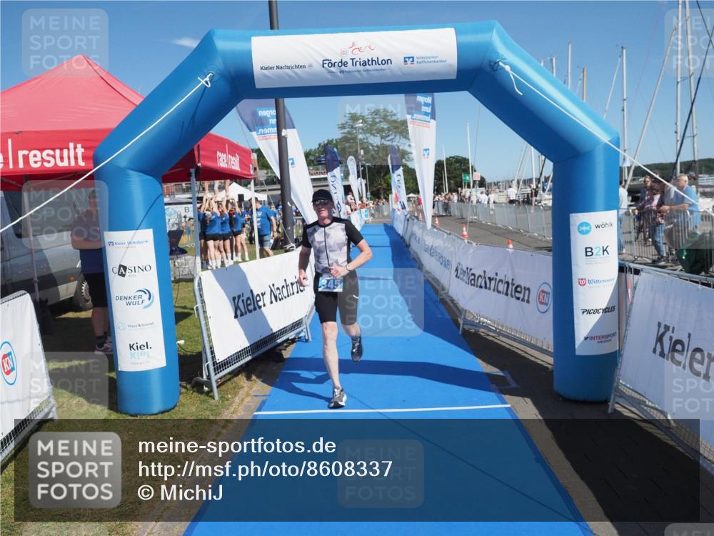 17.08.2025 - KN Förde Triathlon 2025 MichiJ http://msf.ph/oto/8608337 17.08.2025 12:26:57 Laufen 345 meine-sportfotos.de