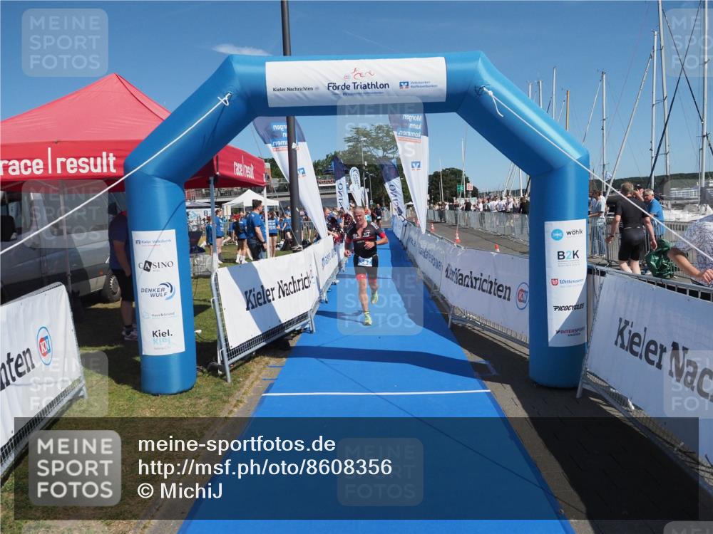 17.08.2025 - KN Förde Triathlon 2025 MichiJ http://msf.ph/oto/8608356 17.08.2025 12:29:53 Laufen 332, 634 meine-sportfotos.de