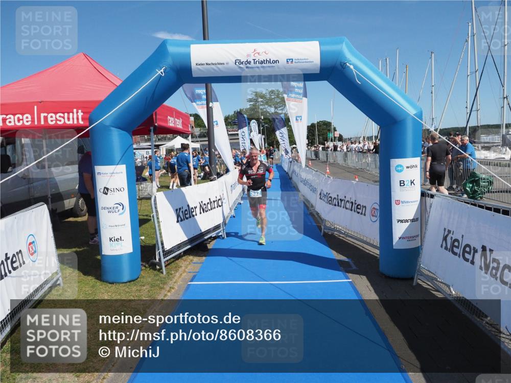 17.08.2025 - KN Förde Triathlon 2025 MichiJ http://msf.ph/oto/8608366 17.08.2025 12:29:53 Laufen 332, 634 meine-sportfotos.de