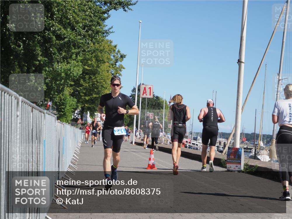 17.08.2025 - KN Förde Triathlon 2025 KatJ http://msf.ph/oto/8608375 17.08.2025 12:02:11 Laufen 341 meine-sportfotos.de