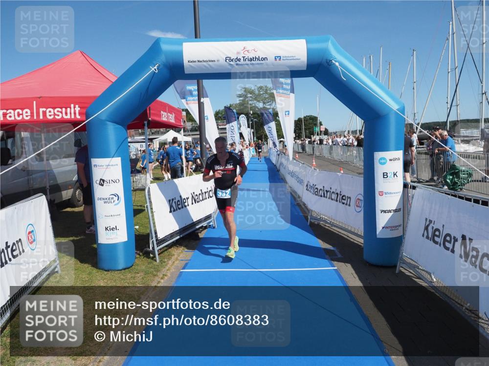 17.08.2025 - KN Förde Triathlon 2025 MichiJ http://msf.ph/oto/8608383 17.08.2025 12:29:54 Laufen 332, 634 meine-sportfotos.de