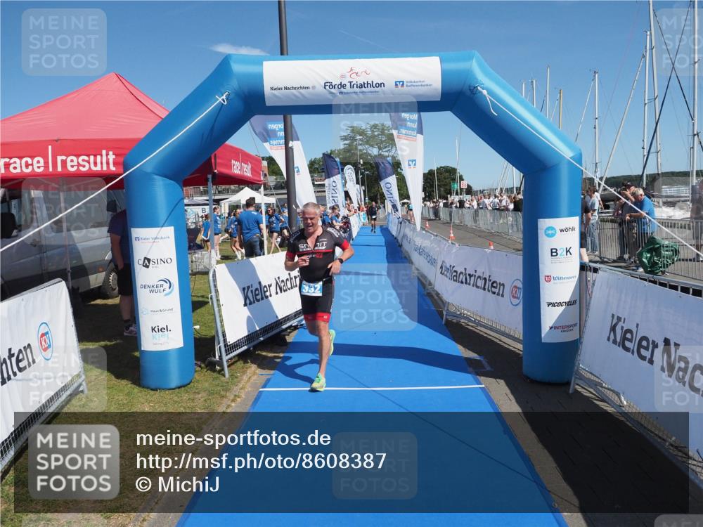 17.08.2025 - KN Förde Triathlon 2025 MichiJ http://msf.ph/oto/8608387 17.08.2025 12:29:54 Laufen 332, 634 meine-sportfotos.de