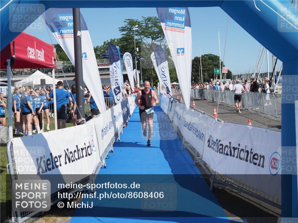17.08.2025 - KN Förde Triathlon 2025 MichiJ http://msf.ph/oto/8608406 17.08.2025 12:27:12 Laufen 335 meine-sportfotos.de