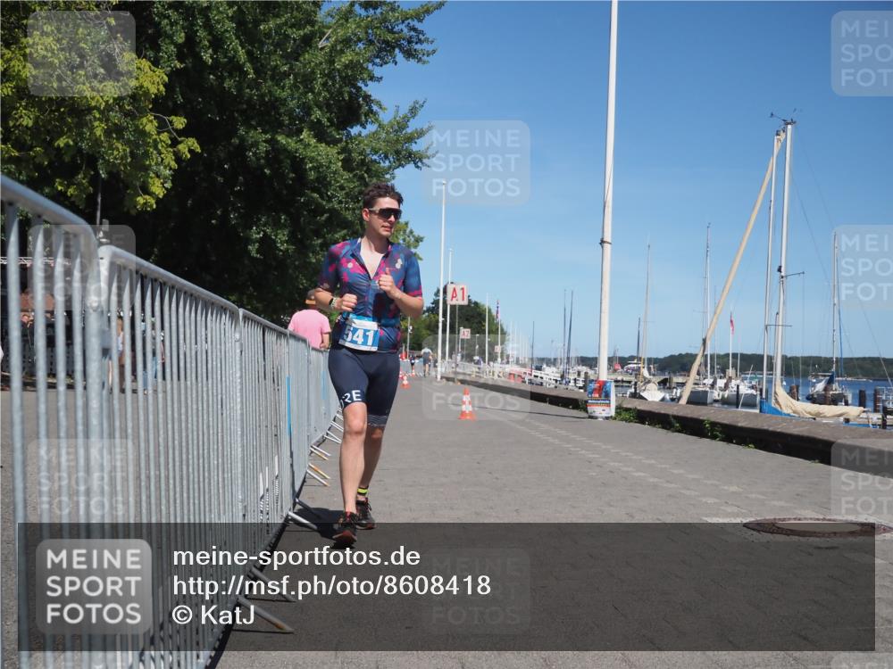 17.08.2025 - KN Förde Triathlon 2025 KatJ http://msf.ph/oto/8608418 17.08.2025 13:57:12 Laufen 541 meine-sportfotos.de