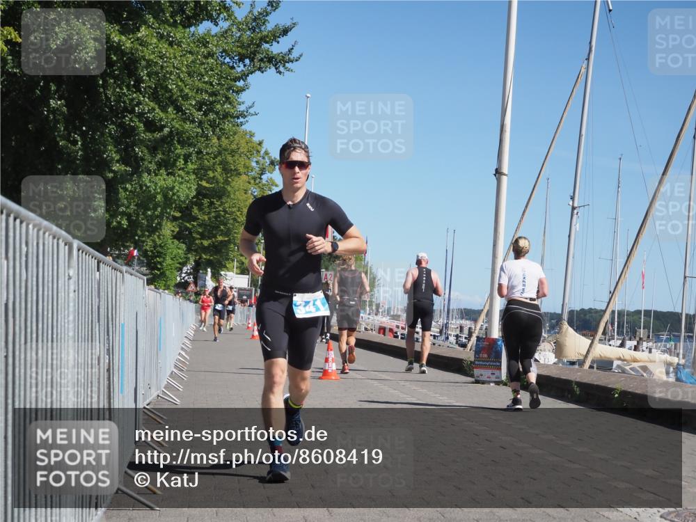 17.08.2025 - KN Förde Triathlon 2025 KatJ http://msf.ph/oto/8608419 17.08.2025 12:02:12 Laufen 341 meine-sportfotos.de