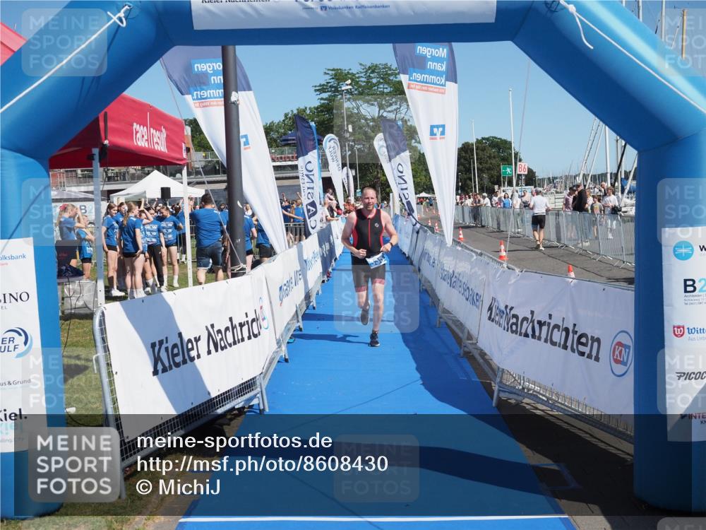 17.08.2025 - KN Förde Triathlon 2025 MichiJ http://msf.ph/oto/8608430 17.08.2025 12:27:13 Laufen 335 meine-sportfotos.de