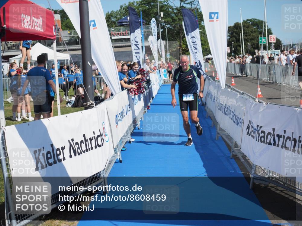 17.08.2025 - KN Förde Triathlon 2025 MichiJ http://msf.ph/oto/8608459 17.08.2025 12:30:01 Laufen 369 meine-sportfotos.de