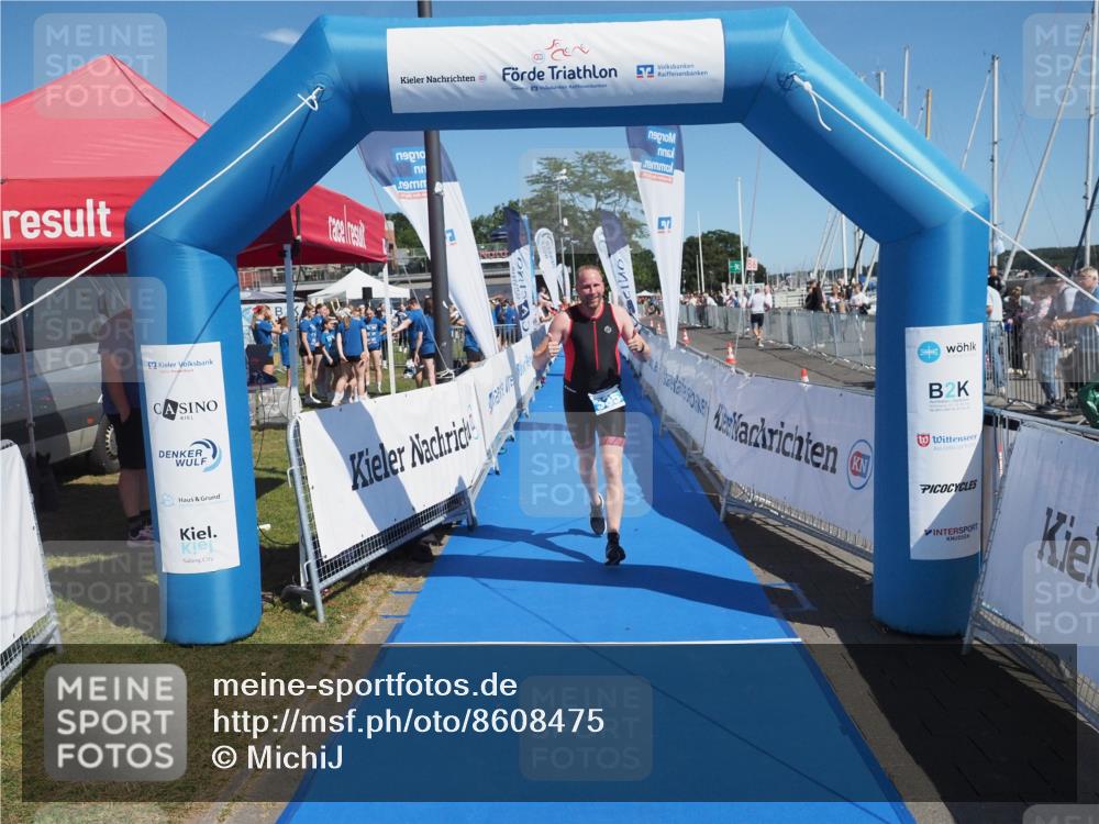 17.08.2025 - KN Förde Triathlon 2025 MichiJ http://msf.ph/oto/8608475 17.08.2025 12:27:14 Laufen 335 meine-sportfotos.de