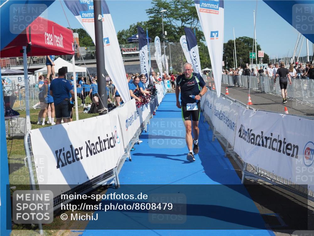 17.08.2025 - KN Förde Triathlon 2025 MichiJ http://msf.ph/oto/8608479 17.08.2025 12:30:02 Laufen 369 meine-sportfotos.de