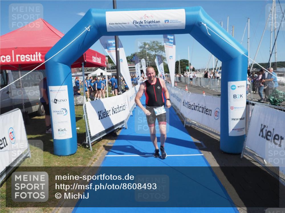 17.08.2025 - KN Förde Triathlon 2025 MichiJ http://msf.ph/oto/8608493 17.08.2025 12:27:15 Laufen 335 meine-sportfotos.de