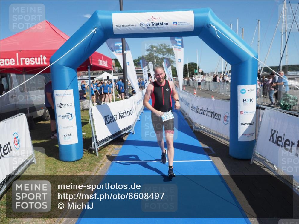 17.08.2025 - KN Förde Triathlon 2025 MichiJ http://msf.ph/oto/8608497 17.08.2025 12:27:15 Laufen 335 meine-sportfotos.de