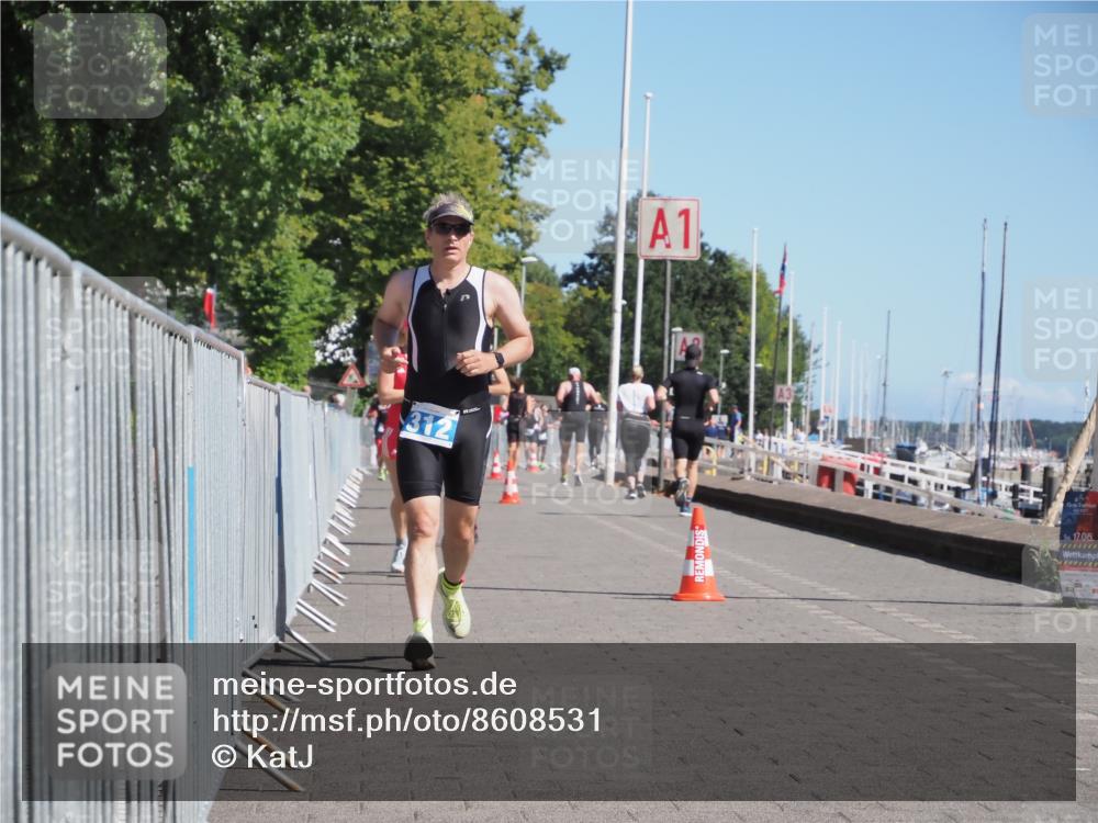 17.08.2025 - KN Förde Triathlon 2025 KatJ http://msf.ph/oto/8608531 17.08.2025 12:02:27 Laufen 312, 606, 628 meine-sportfotos.de