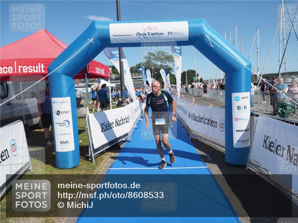17.08.2025 - KN Förde Triathlon 2025 MichiJ http://msf.ph/oto/8608533 17.08.2025 12:30:04 Laufen 369 meine-sportfotos.de
