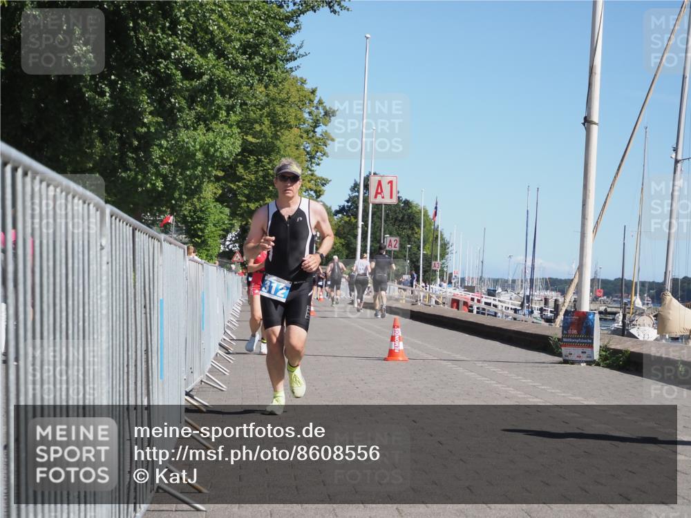 17.08.2025 - KN Förde Triathlon 2025 KatJ http://msf.ph/oto/8608556 17.08.2025 12:02:28 Laufen 312, 606, 628 meine-sportfotos.de