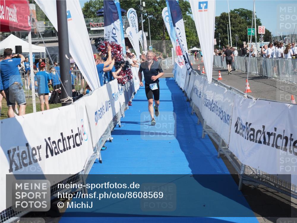 17.08.2025 - KN Förde Triathlon 2025 MichiJ http://msf.ph/oto/8608569 17.08.2025 12:30:13 Laufen 338 meine-sportfotos.de