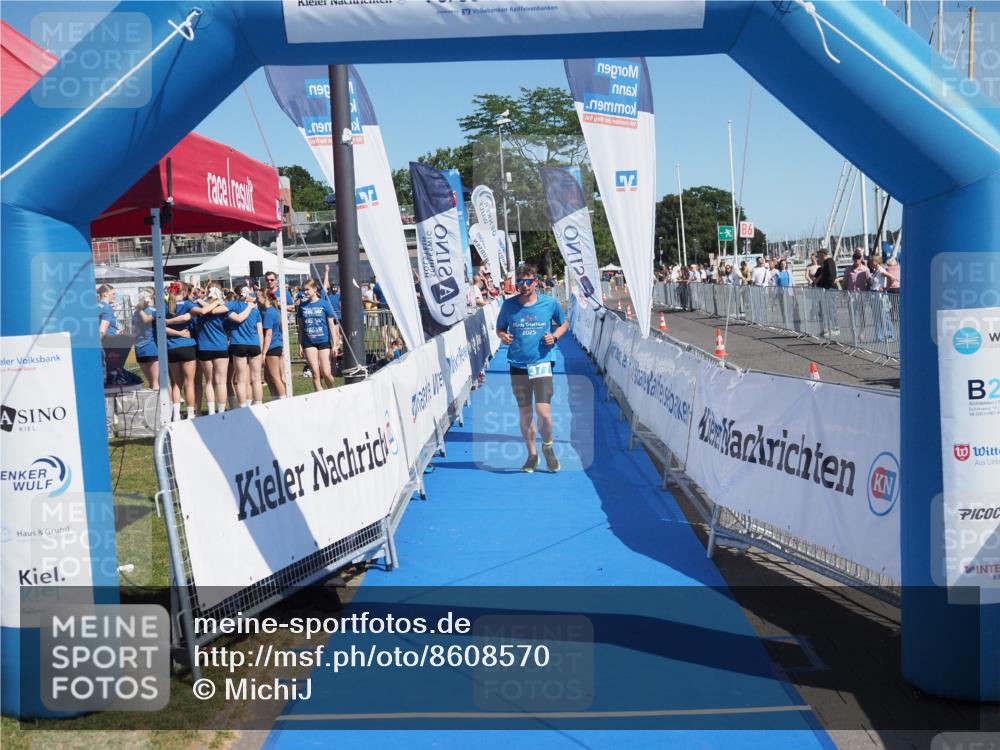 17.08.2025 - KN Förde Triathlon 2025 MichiJ http://msf.ph/oto/8608570 17.08.2025 12:27:25 Laufen 377 meine-sportfotos.de
