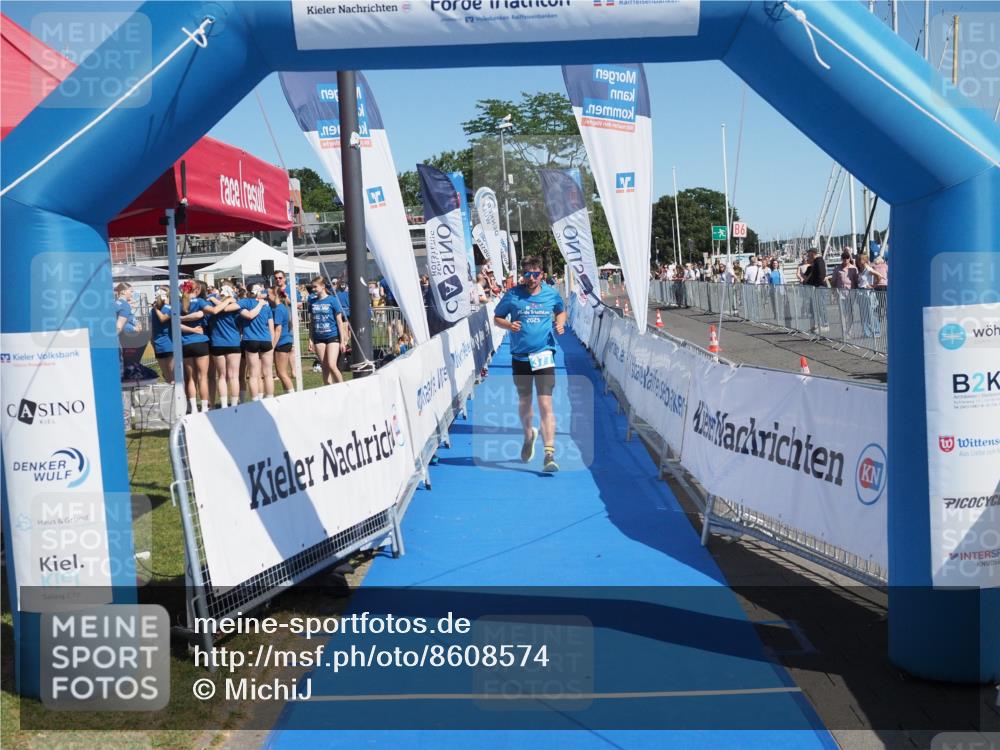 17.08.2025 - KN Förde Triathlon 2025 MichiJ http://msf.ph/oto/8608574 17.08.2025 12:27:25 Laufen 377 meine-sportfotos.de