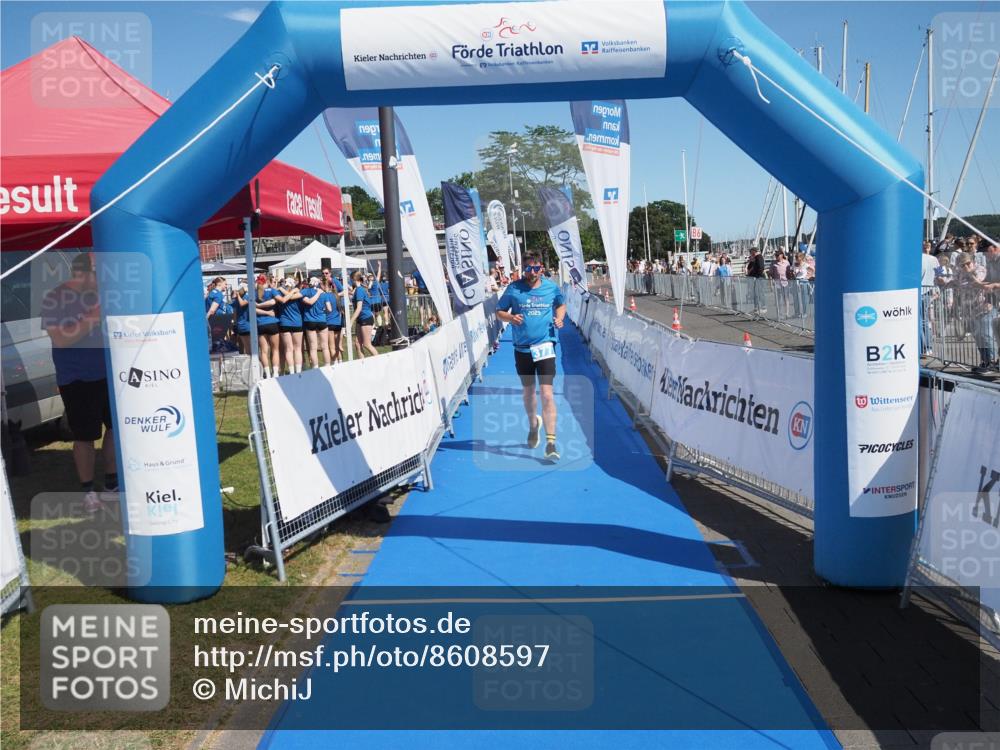 17.08.2025 - KN Förde Triathlon 2025 MichiJ http://msf.ph/oto/8608597 17.08.2025 12:27:25 Laufen 377 meine-sportfotos.de